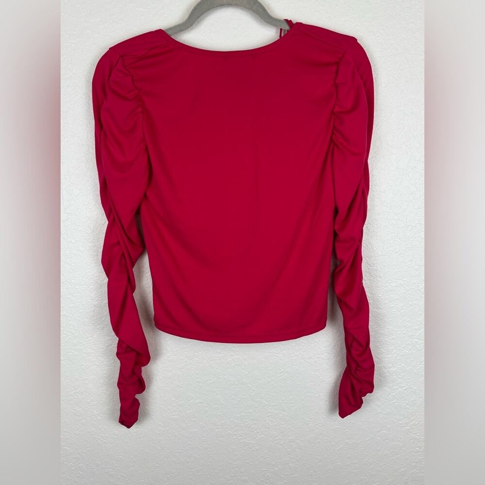 NWT Zara Ruched Hot Pink Fitted Cropped Ruched Long Sleeve Blouse Top Size Large - Picture 8 of 10